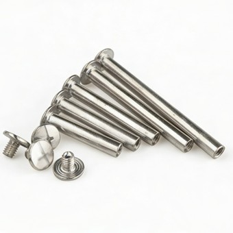 Kovový spojovací šroub